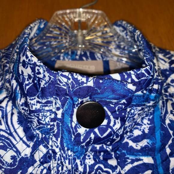 Women’s 0 (S / 4) CHICO’S Royal Blue White Paisley Light Spring Quilted Jacket - Picture 4 of 15